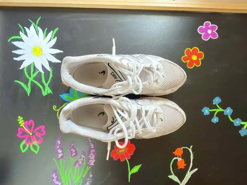ASICS GEL-1130 White and Black Running Sneakers